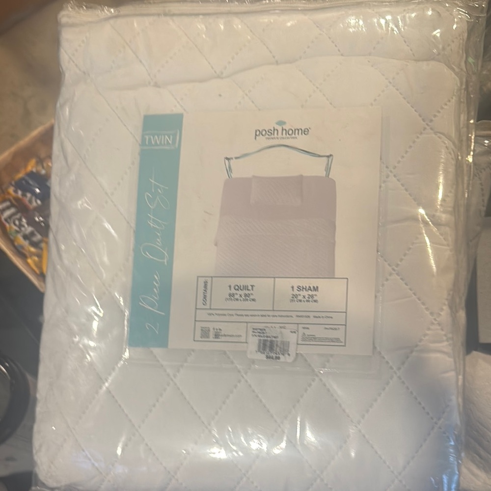 Elegant White Quilted Bedding
